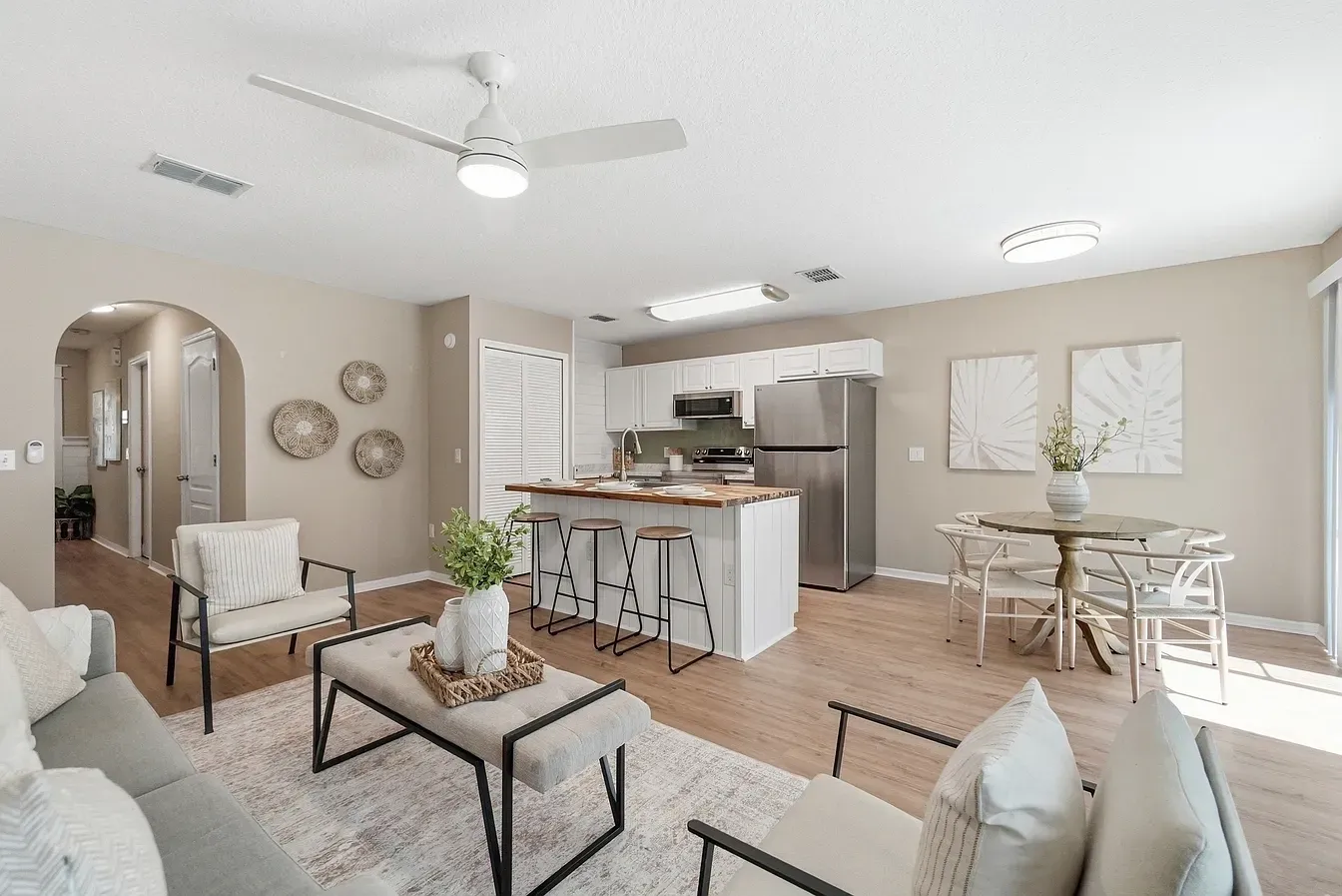 Star Staging & Design